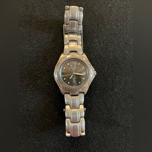 Eddie Bauer Mens watch. Excellent condition.